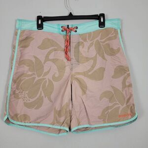 Patagonia Scallop Hem‎ Wavefarer Board Shorts Sz 36 Muave Blue Floral Swim